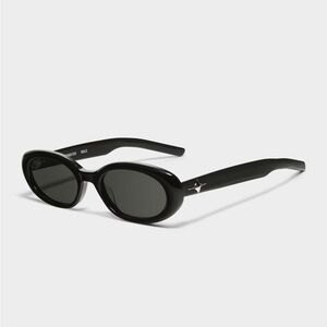 Gentle Monster Bandeon S black round sunglasses unisex